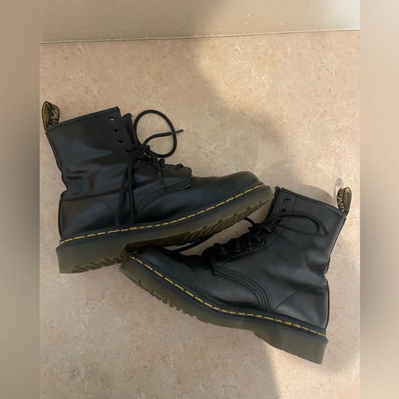 Doc Martens Dr. MARTENs Women’s Boots - Picture 2 of 13